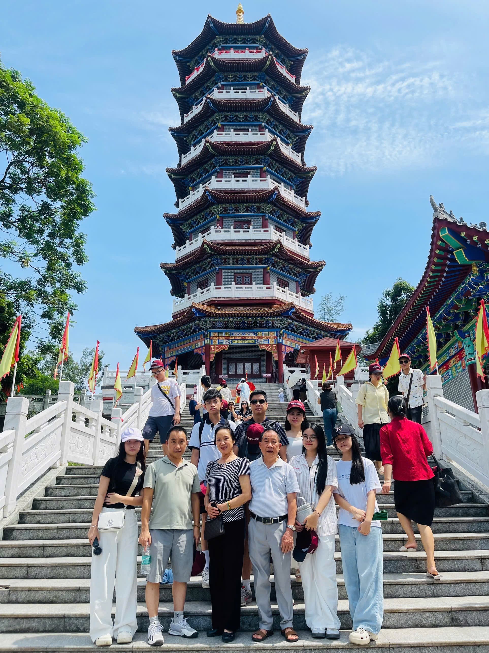 Tour Đông Hưng 1 Ngày - Ảnh 2 - Đông Hưng, Trung Quốc | Sơn Hằng Travel