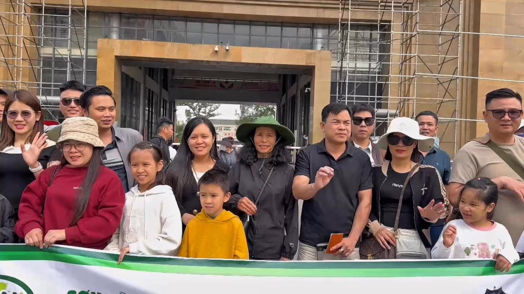 Đoàn Đông Hưng ngày 21/3 khởi hành thuận cửa khẩu Móng Cái: vì sao tuyến này vẫn rất dễ chốt?